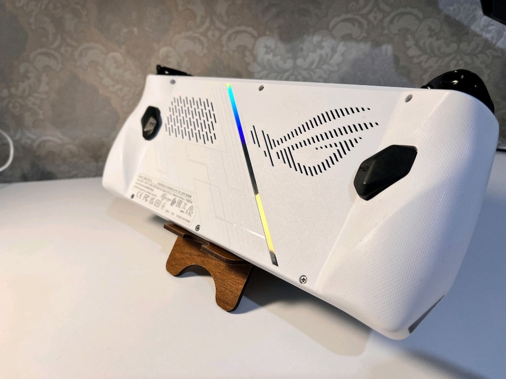 ASUS ROG ALLY Z1 - 2