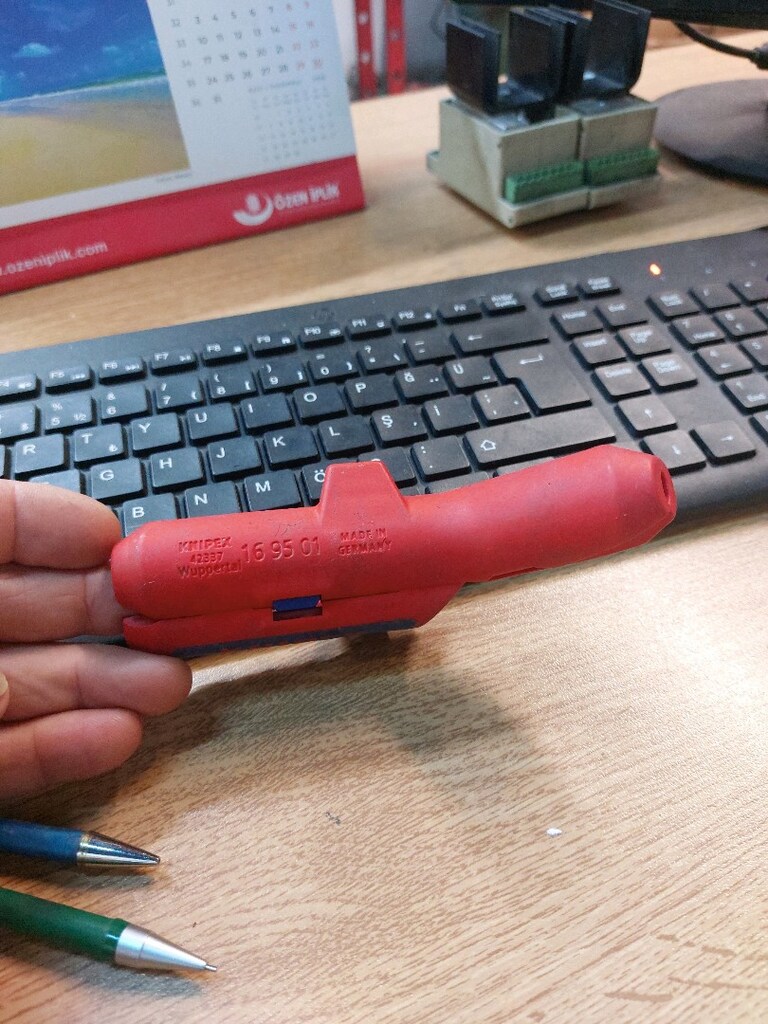 Knipex 169501 SB ergo strip kablo sıyırma aleti - 2