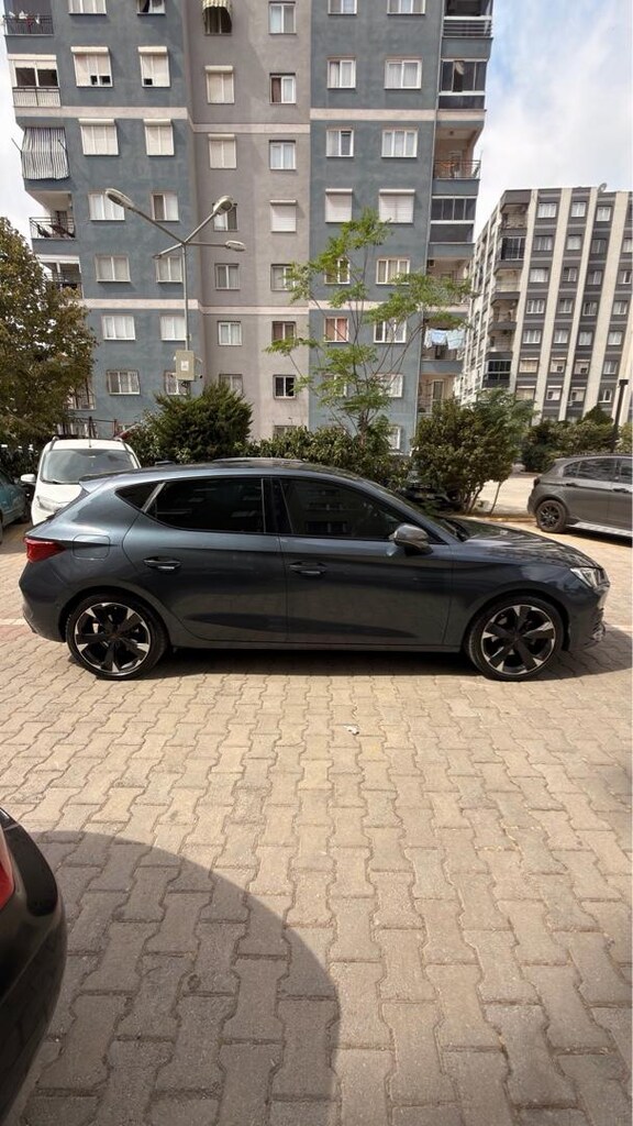 Sahibinden Cupra leon hibrit - 3