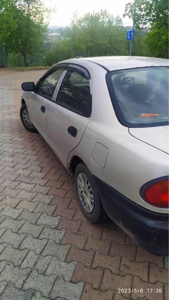 Mazda 323 familya - 5