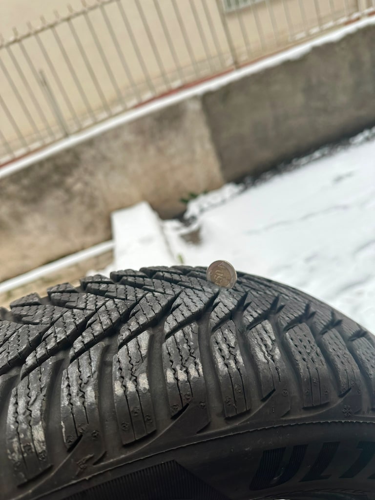 Goodyear UltraGrip 9 185/65 R15 88T Kış Lastiği Az Kullanılmış - 3
