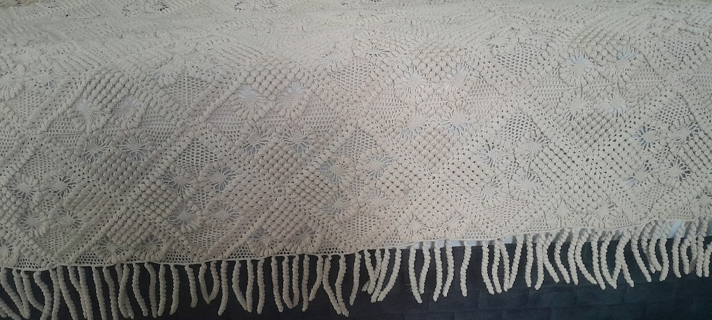 DANTEL YATAK ÖRTÜSÜ - 2