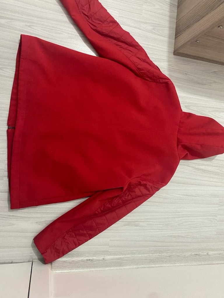 laura torelli yagmurluk - 4