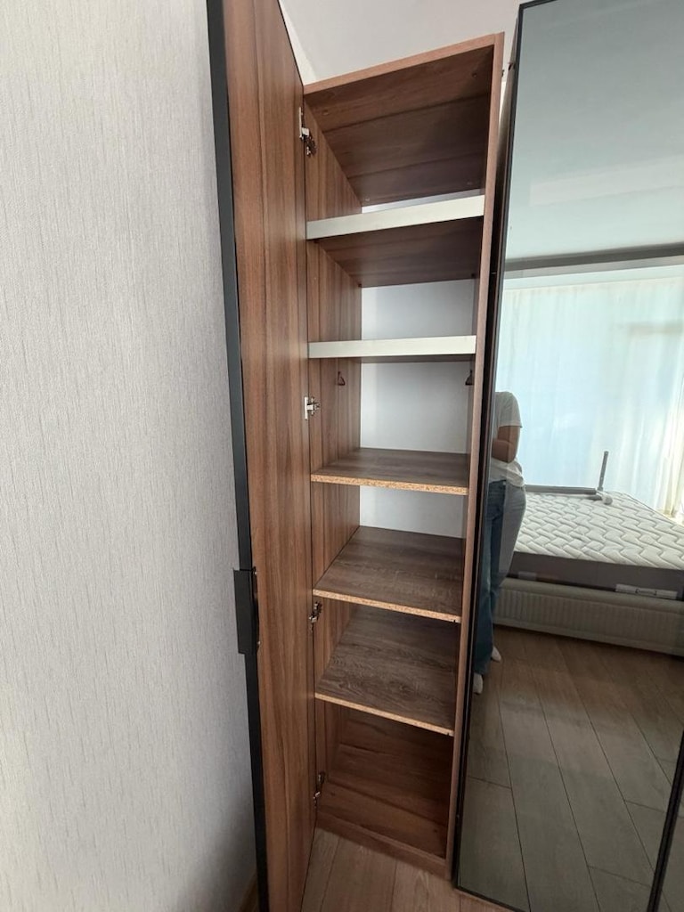 Yeni gibi giyinme dolabı / Gardırop - 6