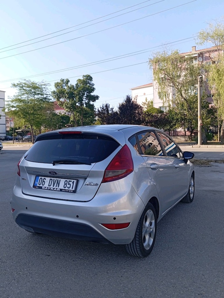 2010 Fiesta 1.4 tdci titanyum - 6