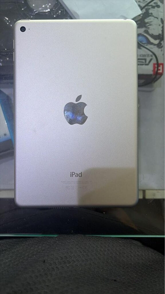 İPad mini 4 128 Gb tertemiz her şey aktif - 6