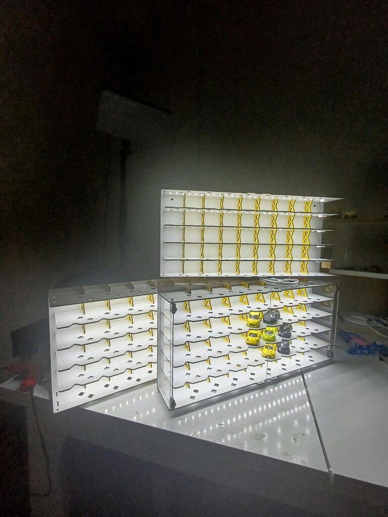 1/64 ölçekli Kapaklı şeffaf koleksiyon araba rafı araç standı 1 adet - 5