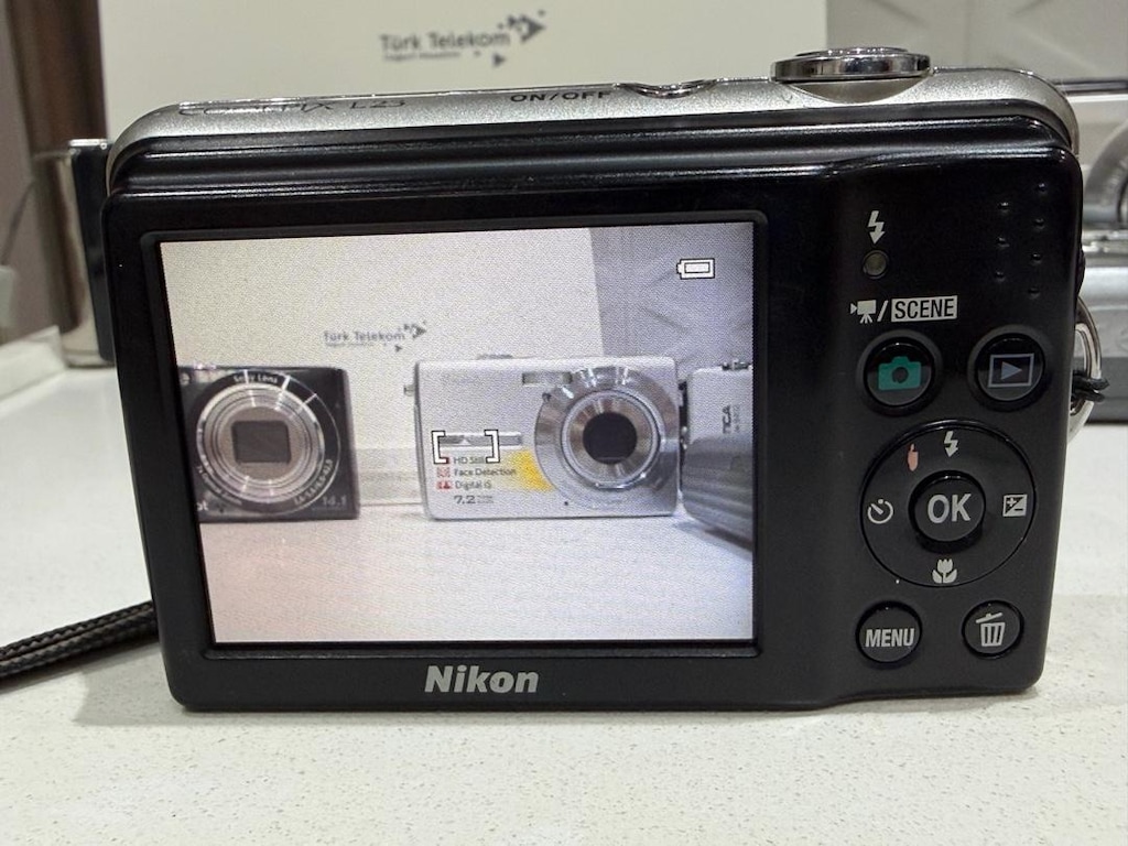 NİKON COOLPIX L23 DİJİTAL FOTOĞRAF MAKİNESİ - 6
