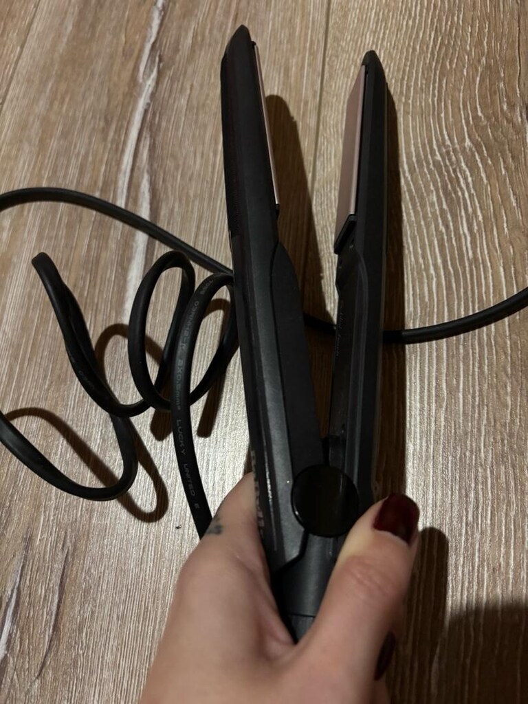 Babyliss Saç düzleştiricisi - 2
