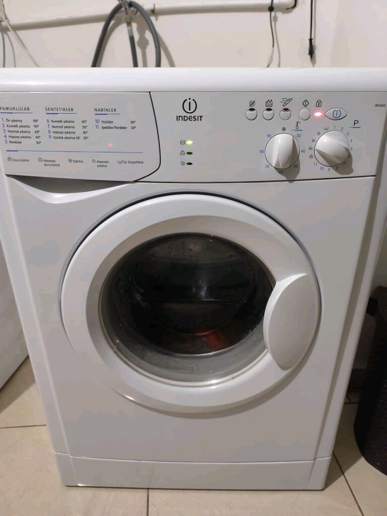 Indesit Çamaşır Makinesi 5 KG - 2