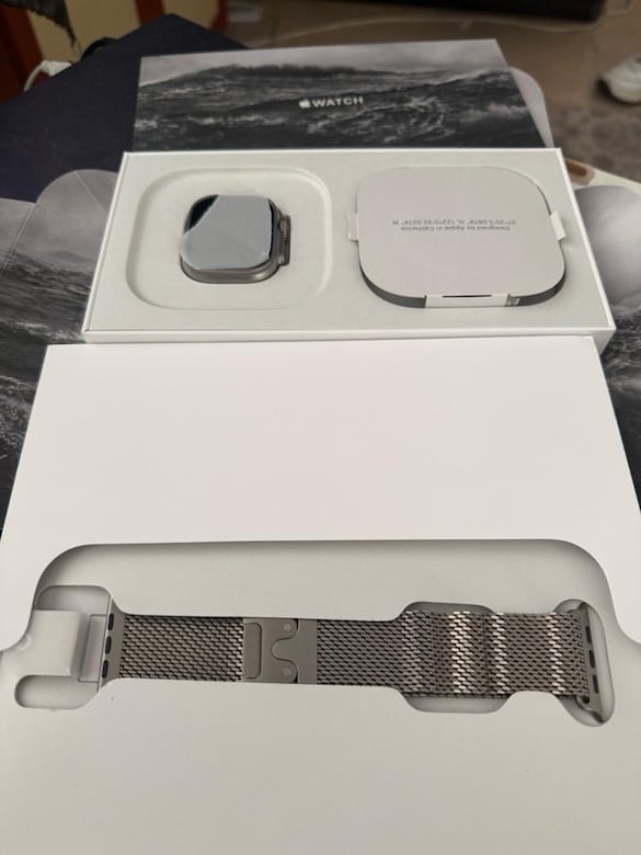 Apple Watch Ultra 2 - 3