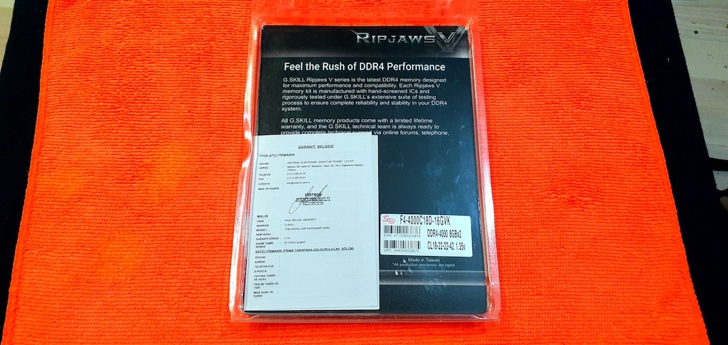 G.Skill Ripjaws V 4000MHz 16GB (2x8) CL18 F4-4000C18D-16GVK DDR4 Ram - 4
