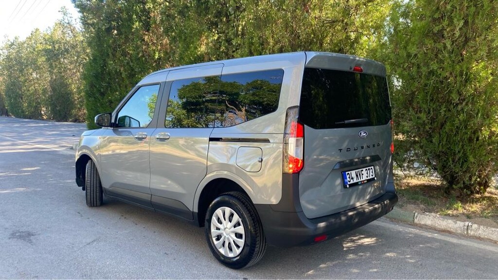 2025 MODEL 1.5 ECOBLUE DELUX 16 BİN KM DE HATASIZ BOYASIZ LANSMAN RENK - 3