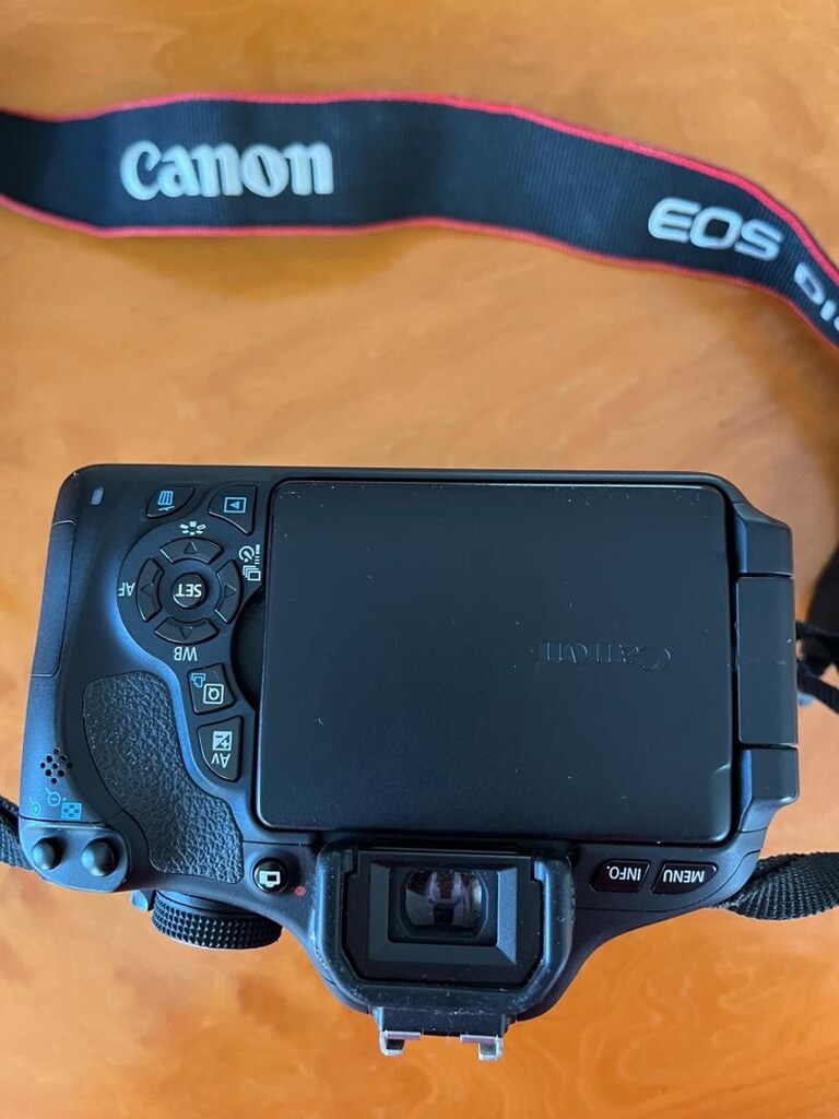 Canon EOS 600D 18-55 mm fotograf makinasi ve aksesuarlari - 8