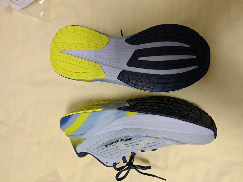 SIFIR GİYİLMEMİŞ UNDER ARMOUR SPOR AYAKKABI - 3