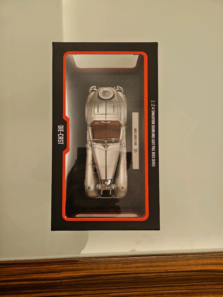 1:24 Klasik model arac (KUTUSU ACILMAMIS - SIFIR URUN) - 3
