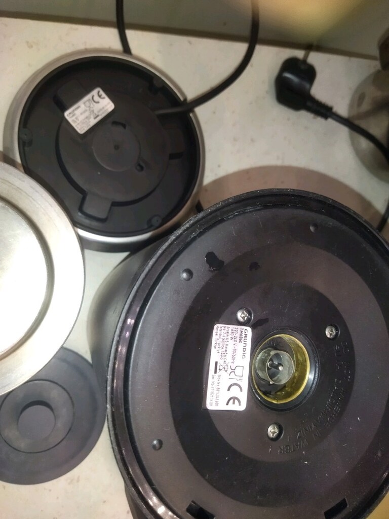 Chrome çaycı Grundig - 8