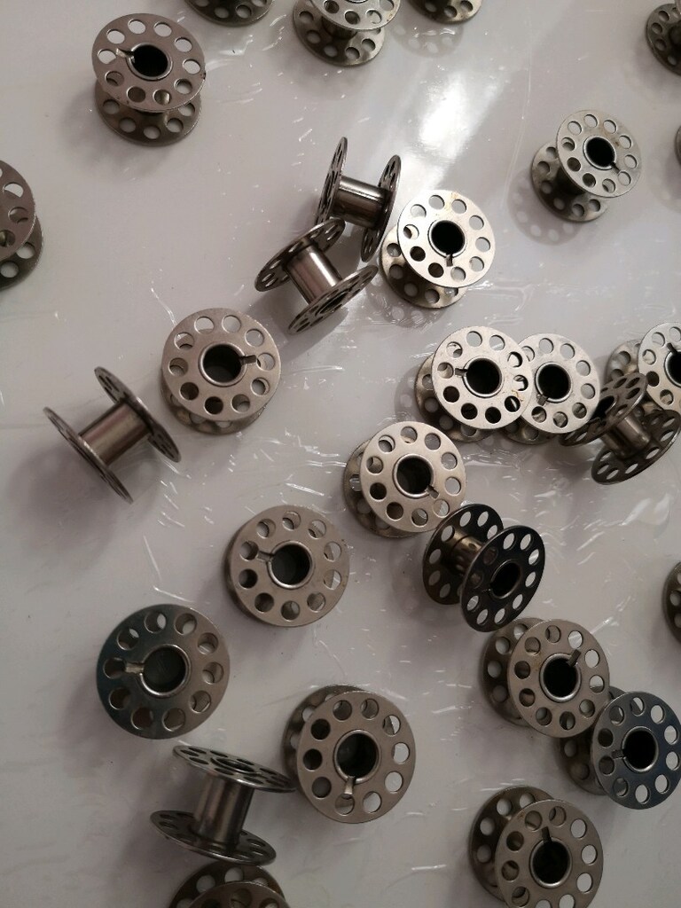 Ev tipi dikiş makinesi standart metal masura - 9