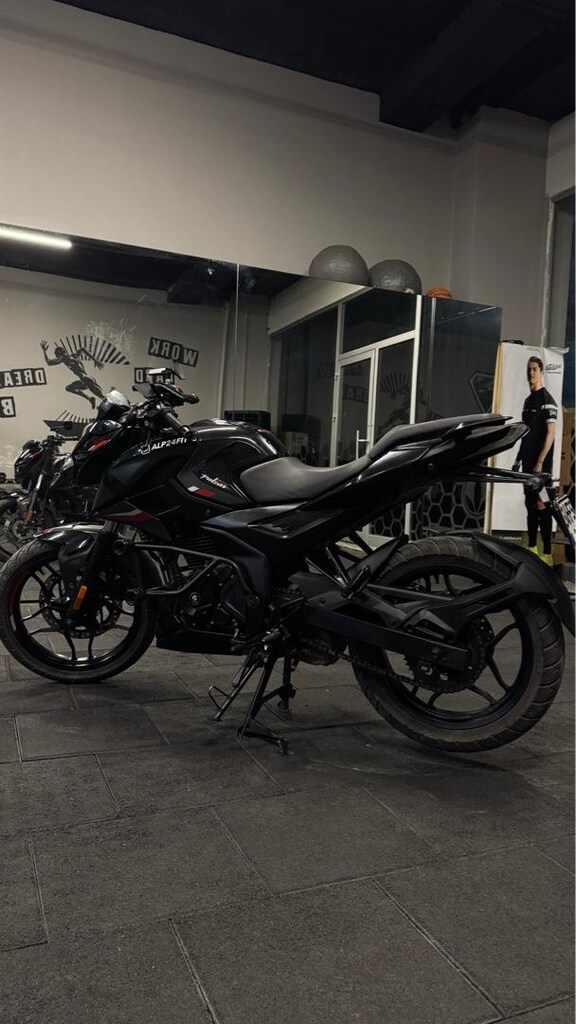bajaj pulsar n 250 - 6