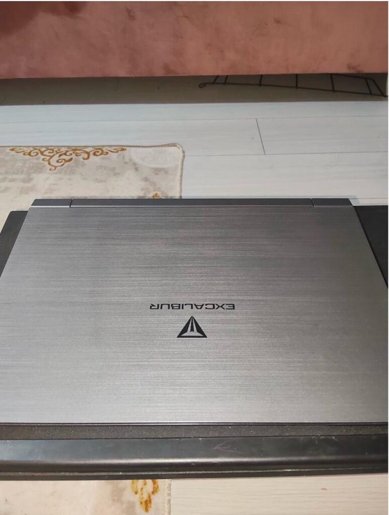 casper excalibur g870 32gb Rtx5050 - 2