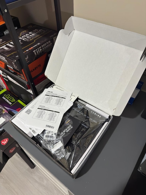Asus Tuf Gaming Z690-Plus Intel LGA1700 DDR5 ATX Anakart - 2