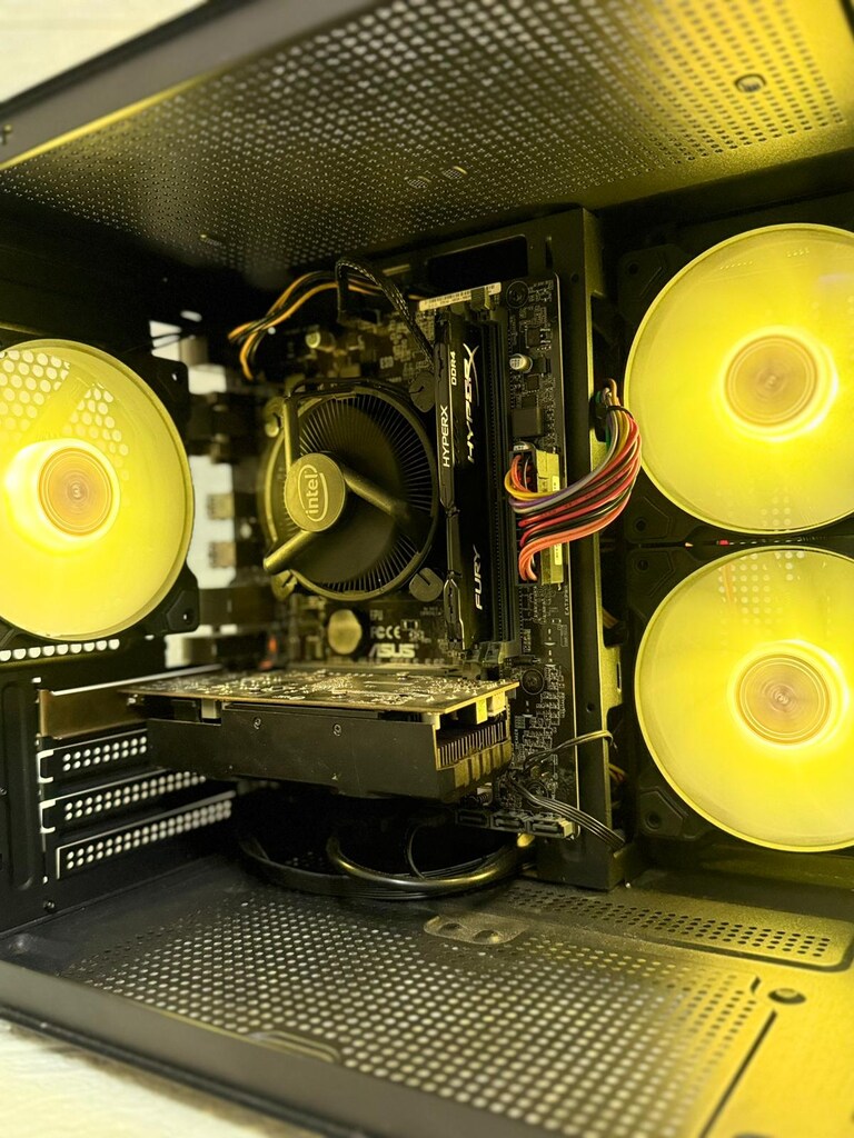 i5 7400 İşl. / RX550 4 GB E.kartı / 8 gb DDR4 RAM KASA - 2