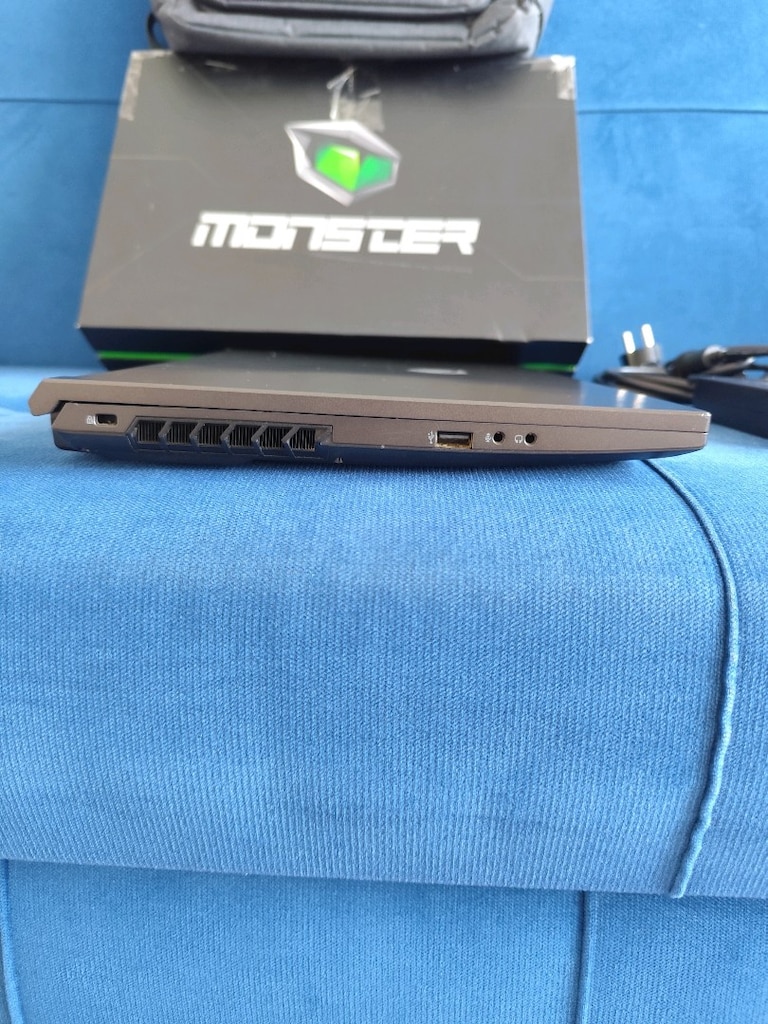 İ7 13.NESİL + 6 GB RTX 4050 + 16 GB RAM+ 512 SSD - 7