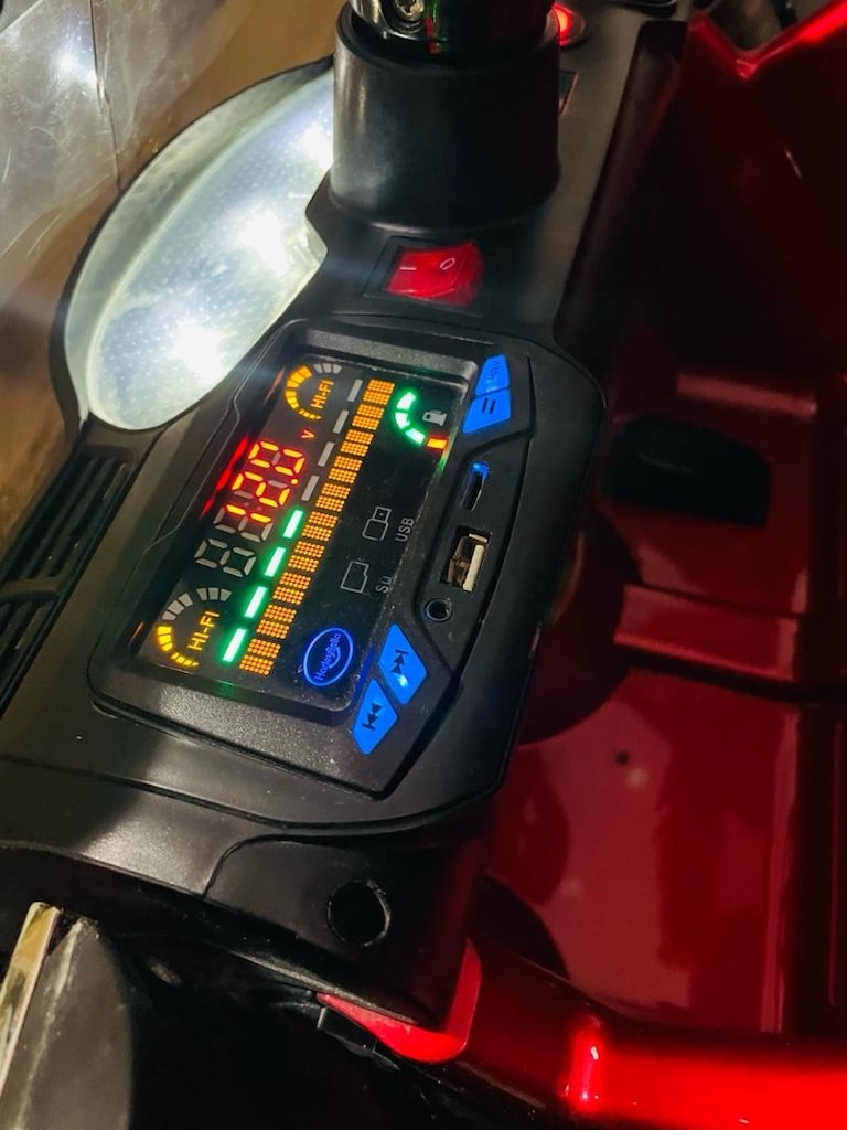 AKÜLÜ ARABA 12 VOLT ÇİFT MOTOR - 5