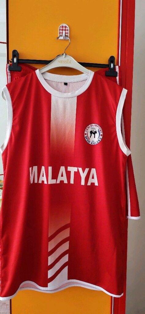 Erkek şortlu takım, spor kıyafeti - 2