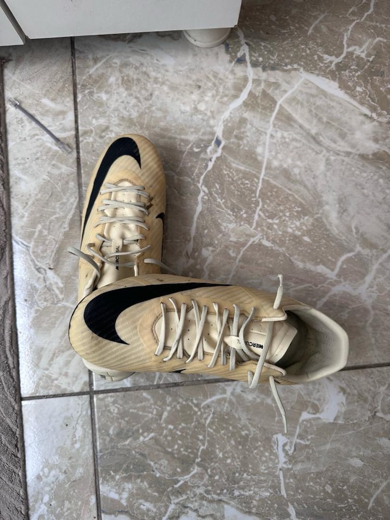 orjinal nike air krampon 41,5 -42 numara - 3