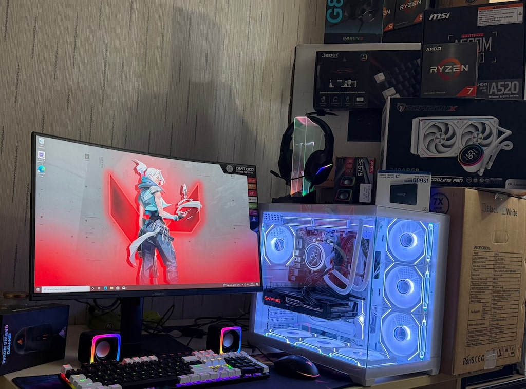 SIFIR GARANTİLİ MASAÜSTÜ OYUN BİLGİSAYARI RYZEN7 5700X-5700XT-180HZ - 8