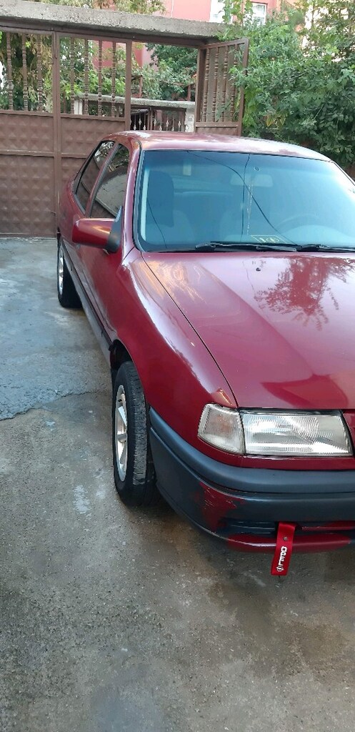 93 model Opel VectraGL A kasa 2000 - 9