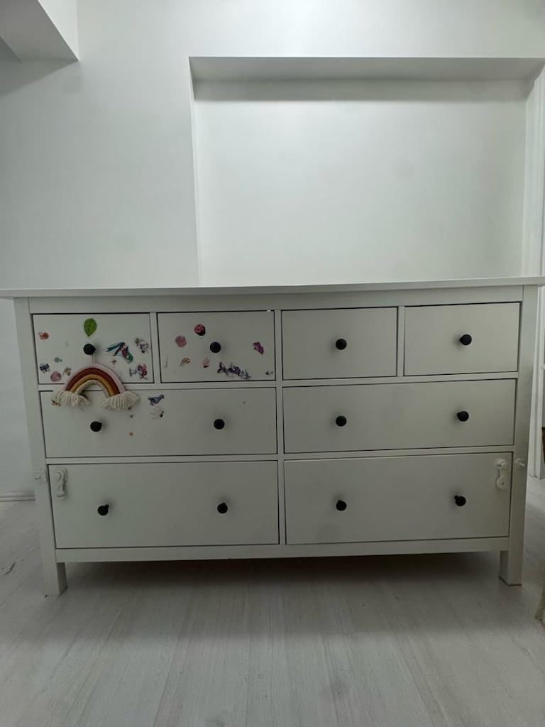 IKEA HEMNES 8 çekmeceli şifonyer - 2