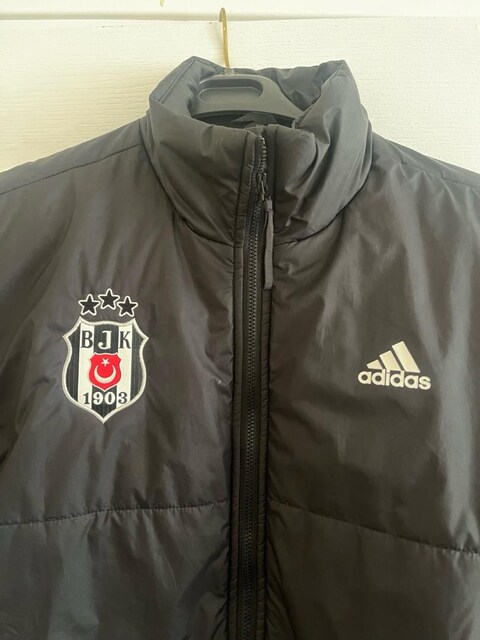 lisanslı kartal yuvası çıkışlı