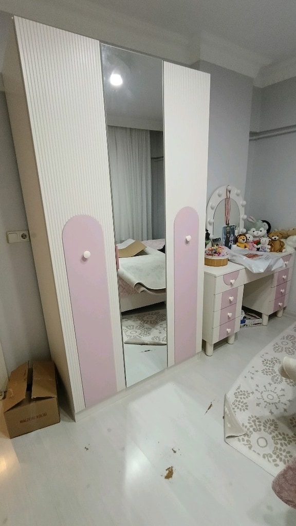 Genç odası takımı - 3