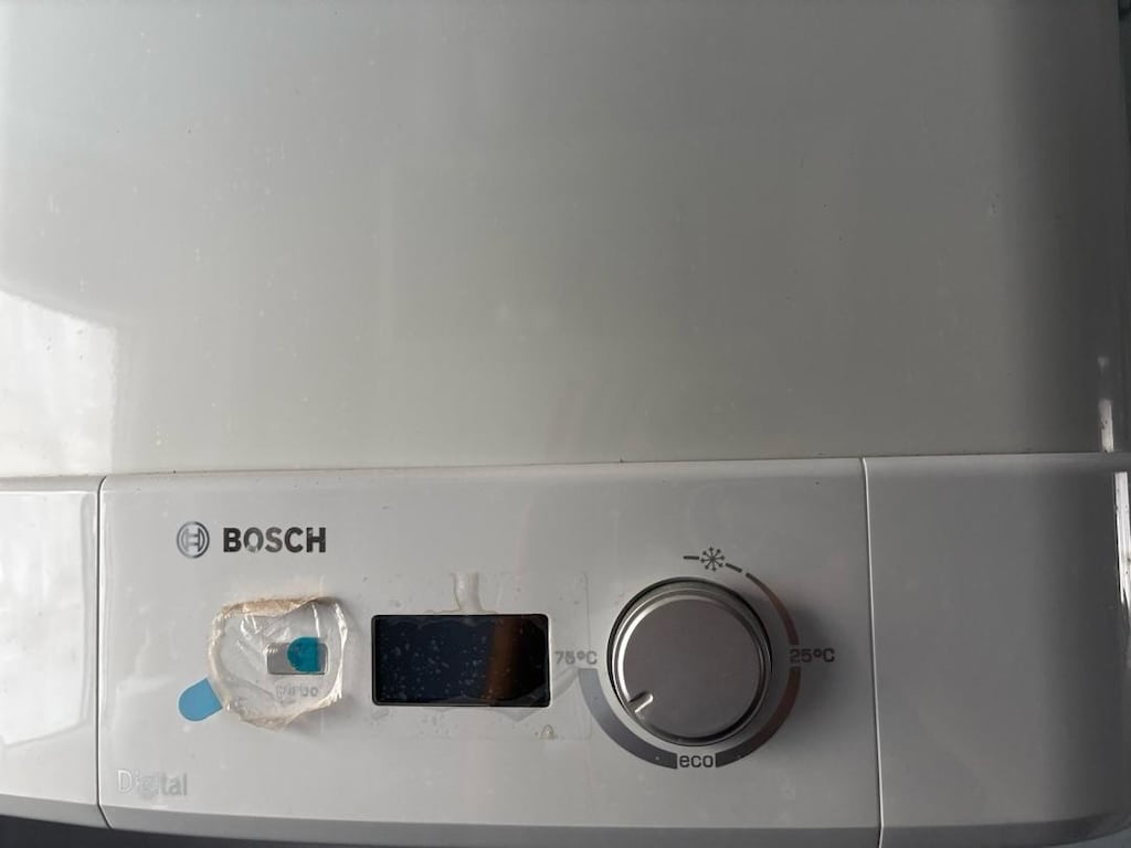 BOSCH MARKA TERMOSİFON - 2