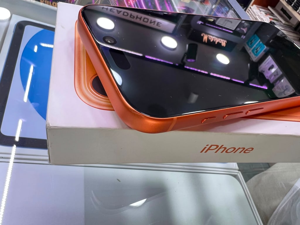 İPHONE 17 PRO 256 GB - PİL 100 - KUTU FATURA MEVCUT - APPLE TR CİHAZI - 3