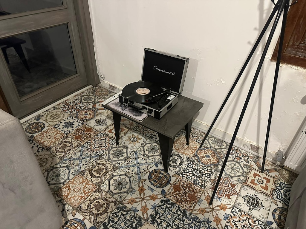 OFİS EŞYALARIMIZ ÇOK UYGUNA SATILIKTIR SIFIR GİBİ