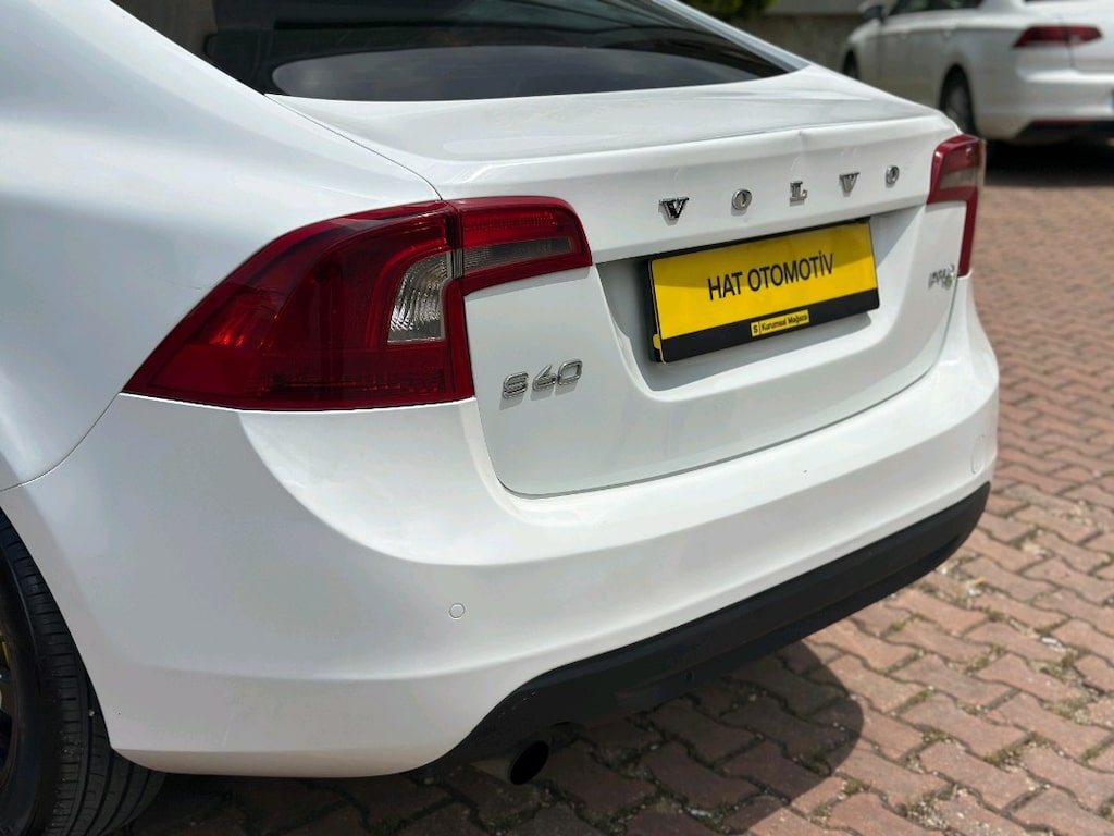 PREMİUM AİLE ARACI VOLVO S60 OTOMATİK DİZEL - 9