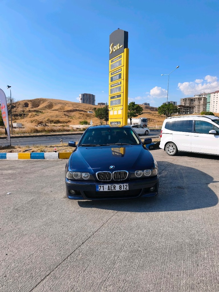 SAHİBİNDEN E39 5.28İA OTOMATİK - 2