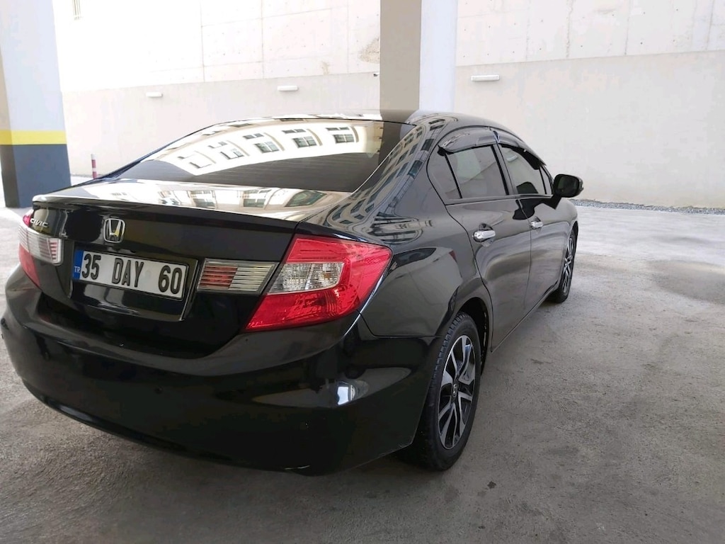 Honda cıvıc 2015 - 3