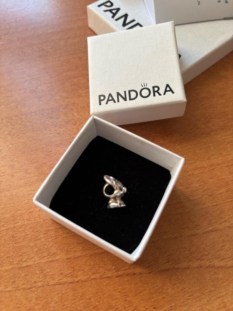 Disney Stitch Charm - 8