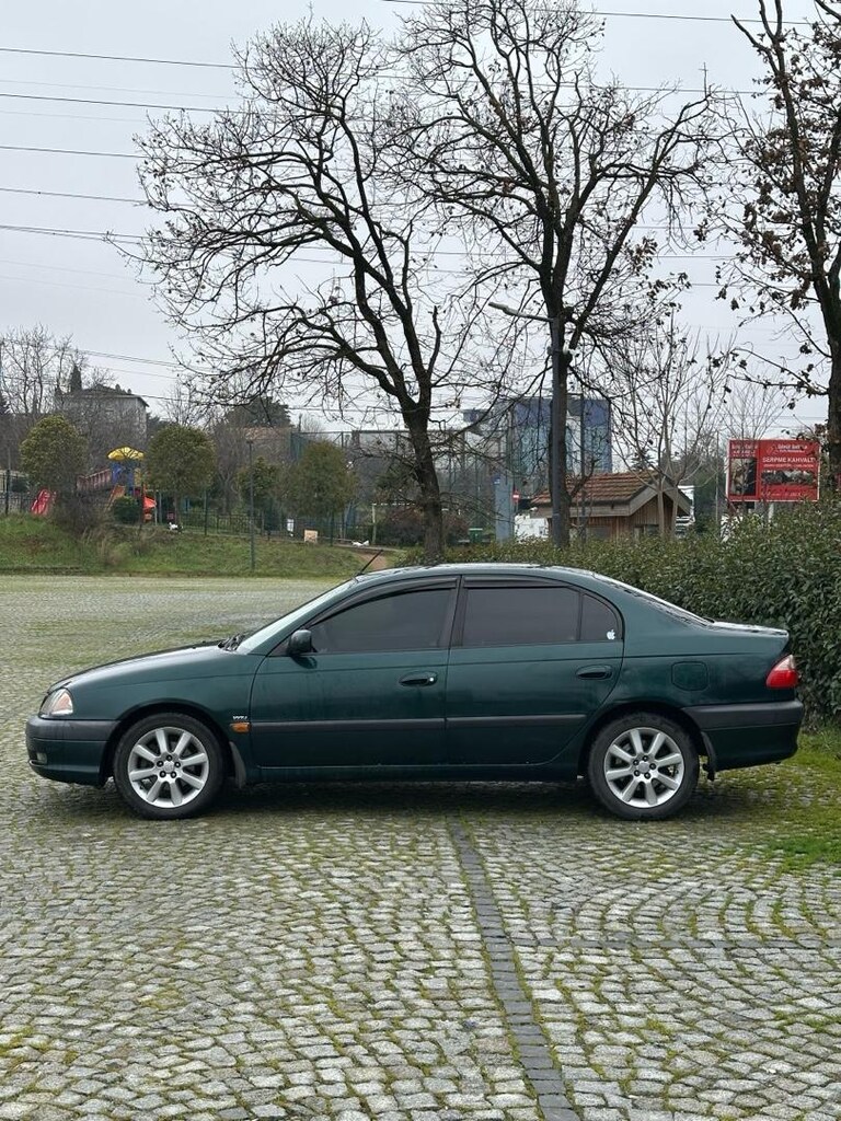 Boyasız degişensiz hasar kayıtsız avensis - 8