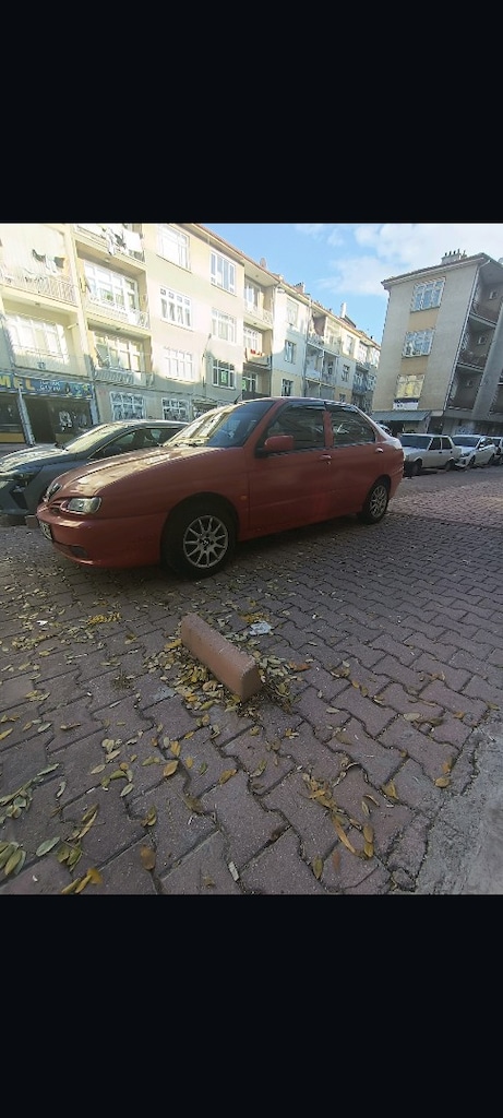 HP Laptop ALFA ROMEO 146 1996 model 1.6 BOXER MOTOR - 9