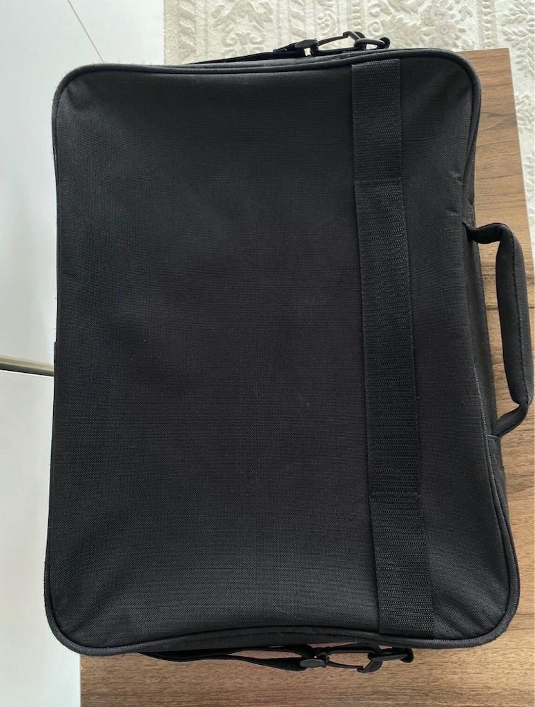 Laptop Çantası - 3