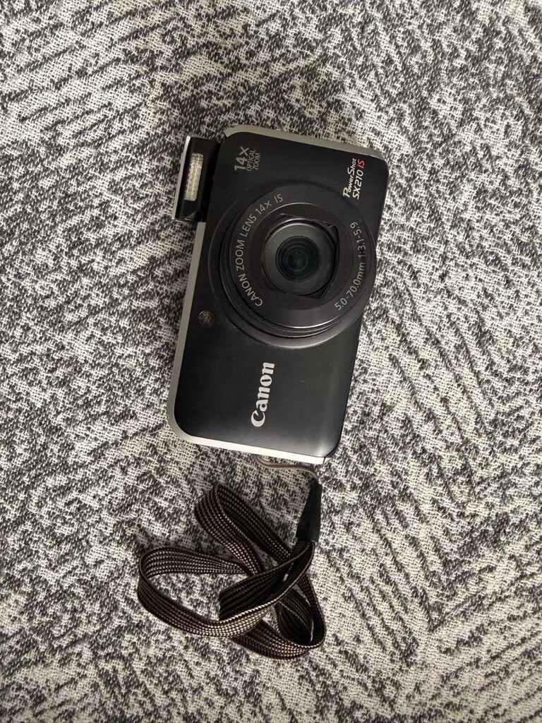 CANON POWERSHOT SX210 IS - 4