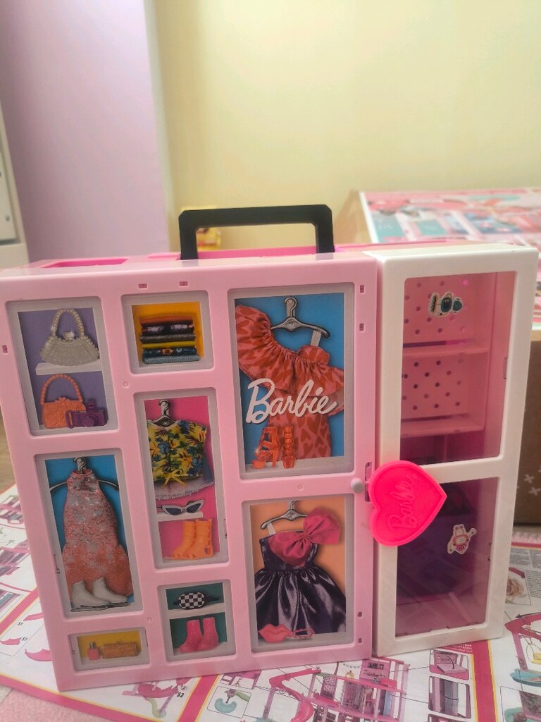 Barbie rüya evi ve Barbie esyalari - 4