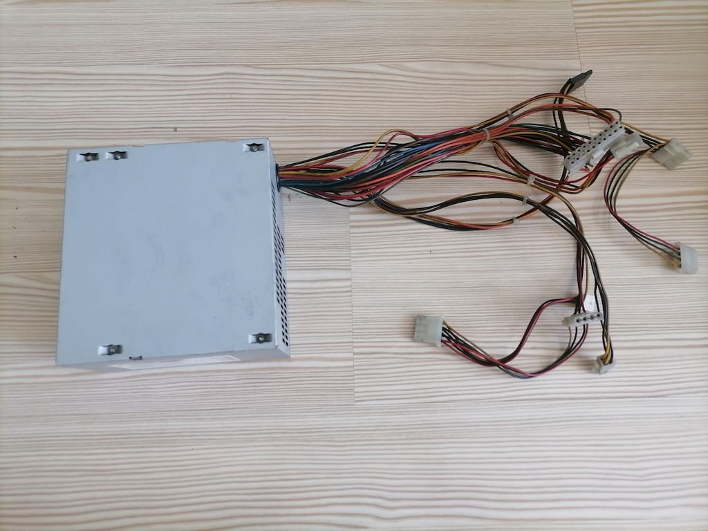 Asus Güç Kaynağı 230V - 3