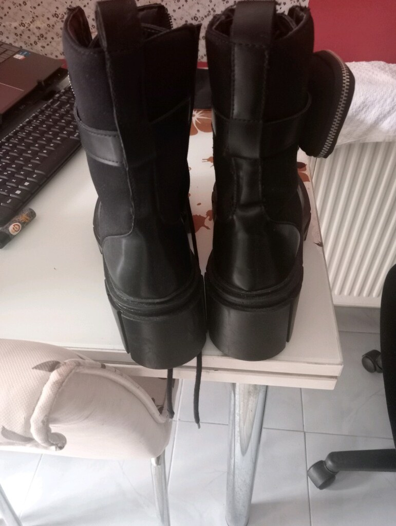 catwalk sıfır deri kadın bot - 6