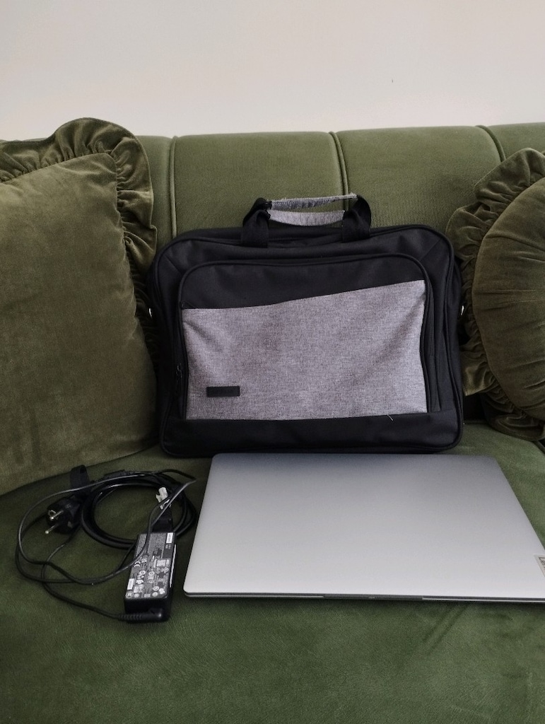 Lenovo Ideapad 1 Laptop - 7